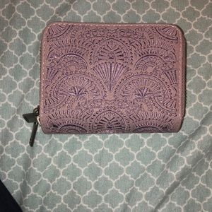 Lilac wallet